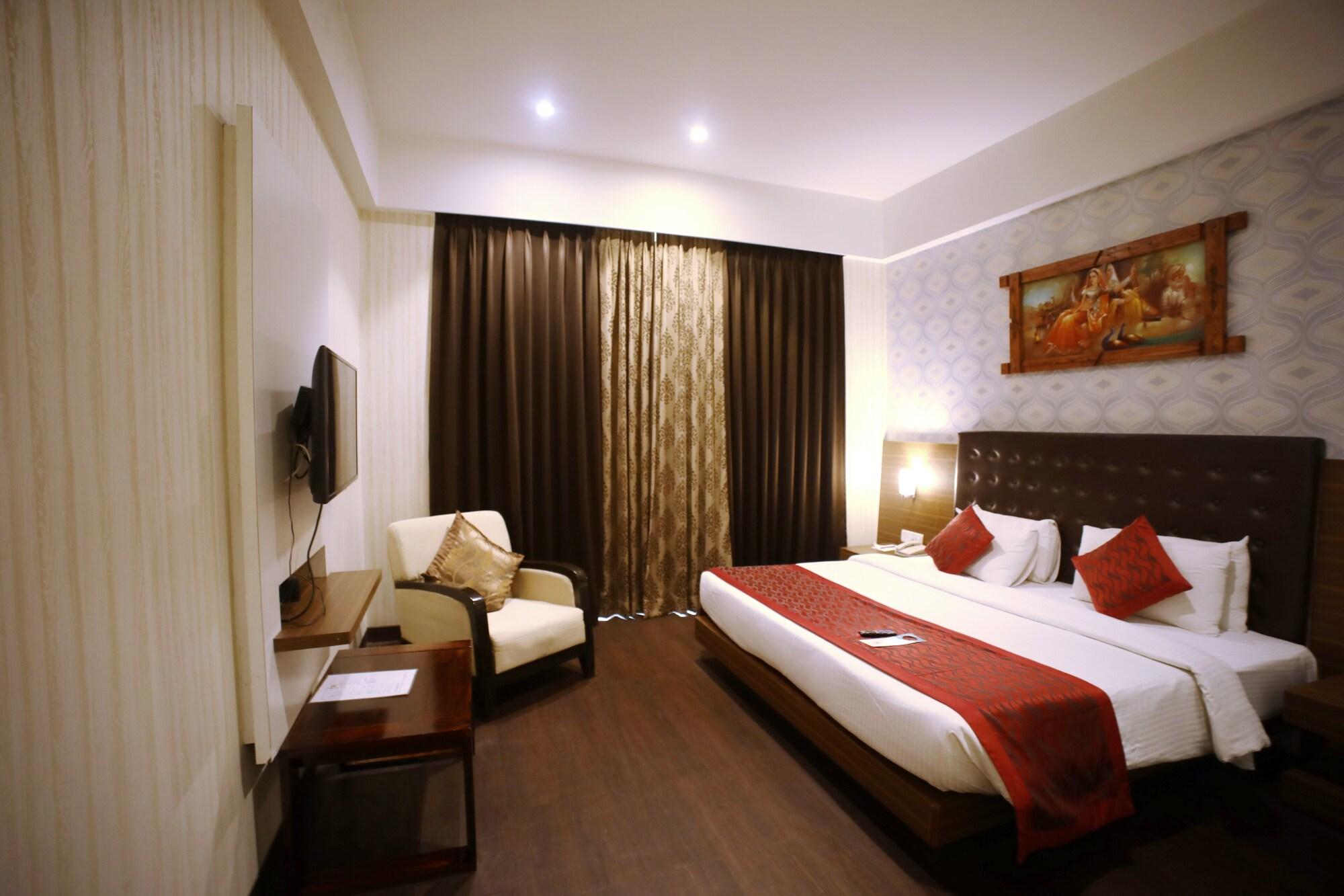 The Byke Suraj Plaza Pure Veg, Thane Eksteriør bilde
